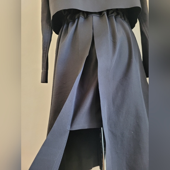 LULULEMON Lab trench, rain jacket, water resistant f coat in black SzM - Picture 6 of 12